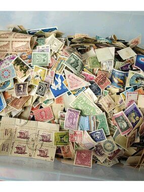500 Mixed Off Paper Lot Worldwide Stamps Random Countries Unsorted From Estate